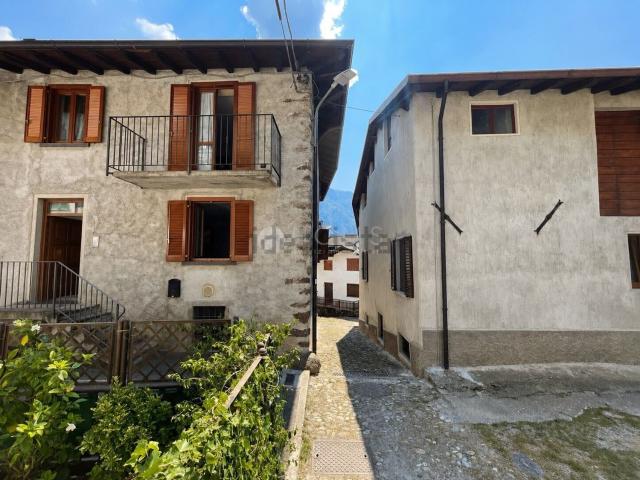 Casa in vendita a Valnegra, Bergamo