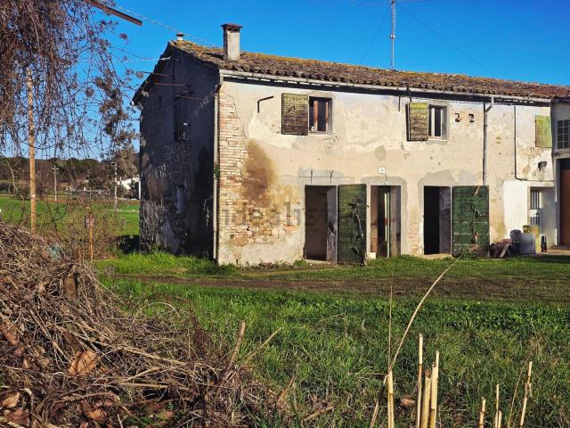 Casa in vendita a Rimini, Reggio Emilia