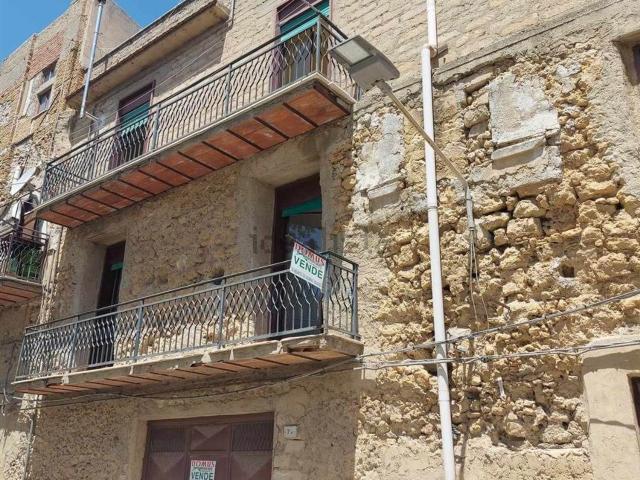 Casa in vendita a Naro, Sicilia