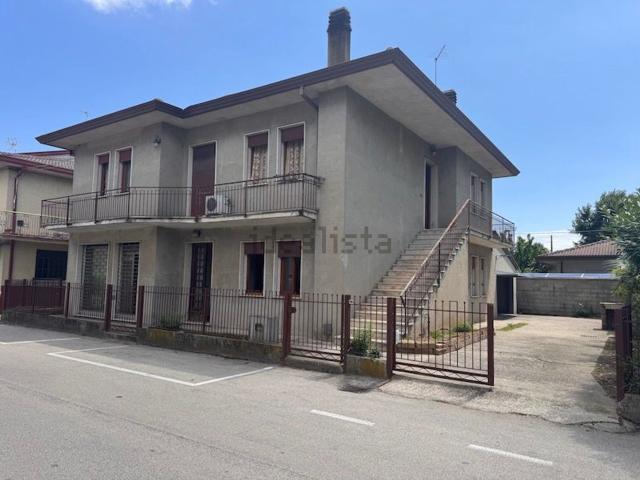 Casa in vendita a Campolongo Maggiore, Veneto
