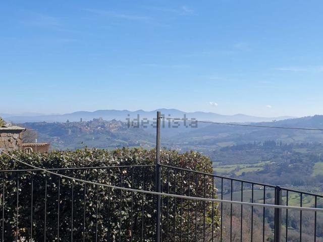Casa in vendita a Orvieto, Umbria