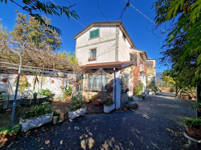 Casa in vendita a Sant'agata De' Goti, Campania