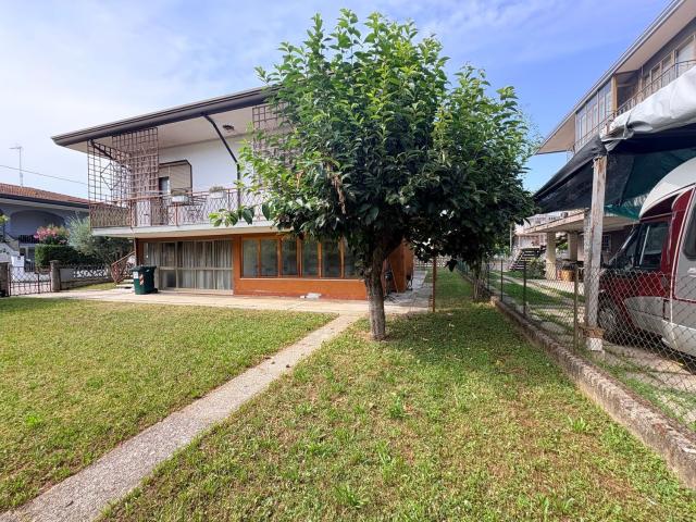 Casa in vendita a Marcon, Veneto