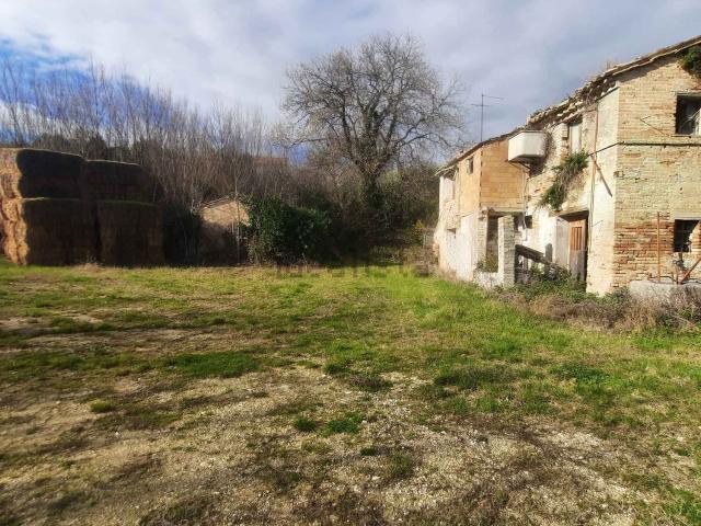 Casa in vendita a Contrada Vallememoria, Marche