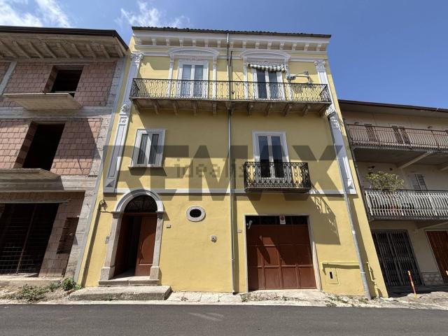 Casa in vendita a Dentecane, Pietradefusi