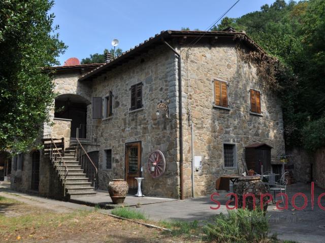 Casa in vendita a Baggino, Pistoia