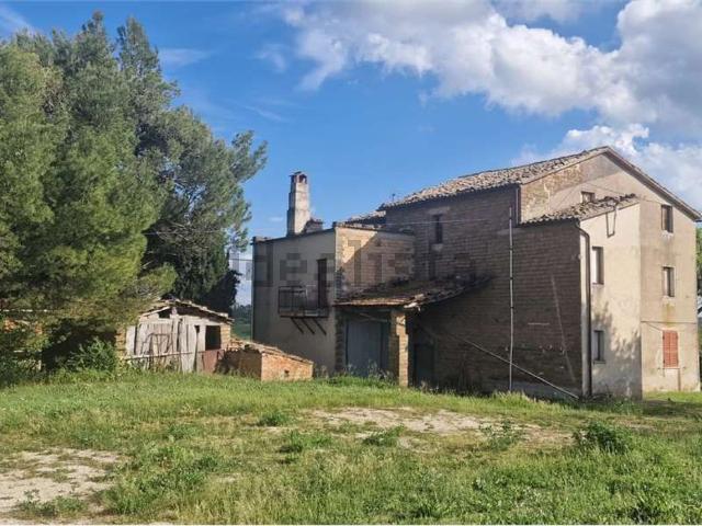 Casa in vendita a Izzalini, Umbria