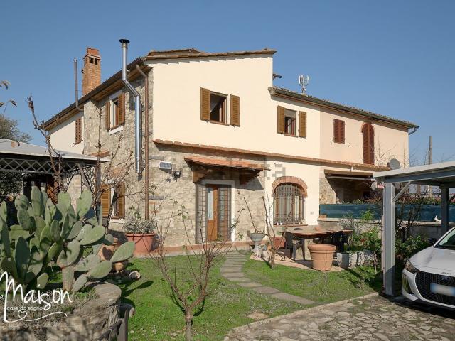 Casa in vendita a Casini, Quarrata