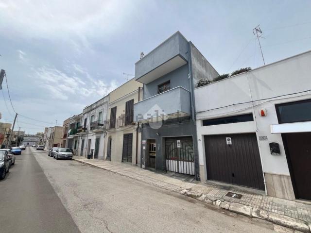 Casa in vendita a Casale, Puglia