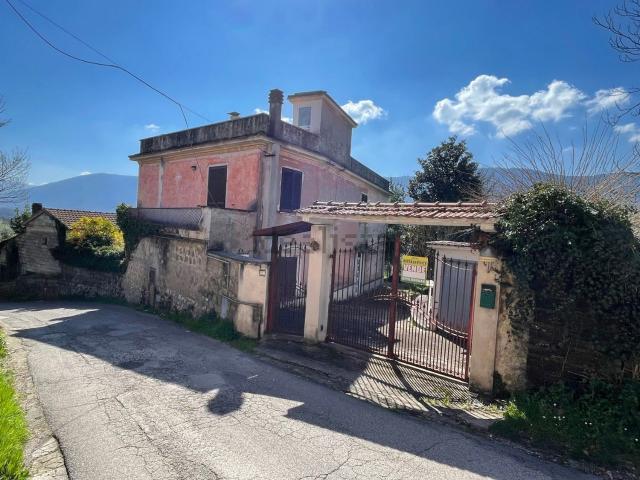 Casa in vendita a Ceccano, Lazio