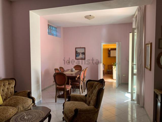 Casa in vendita a Frosinone, Lazio
