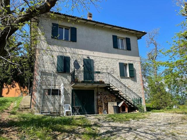 Casa in vendita a Unione dell'Appennino Bolognese, Vergato