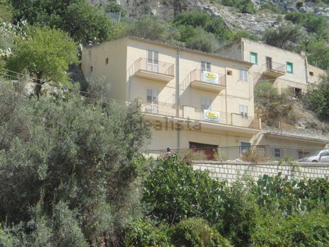 Casa in vendita a Cava D'aliga, Sicilia