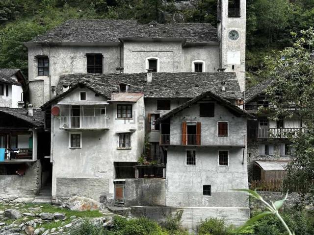 Casa in vendita a Piemonte, Vercelli
