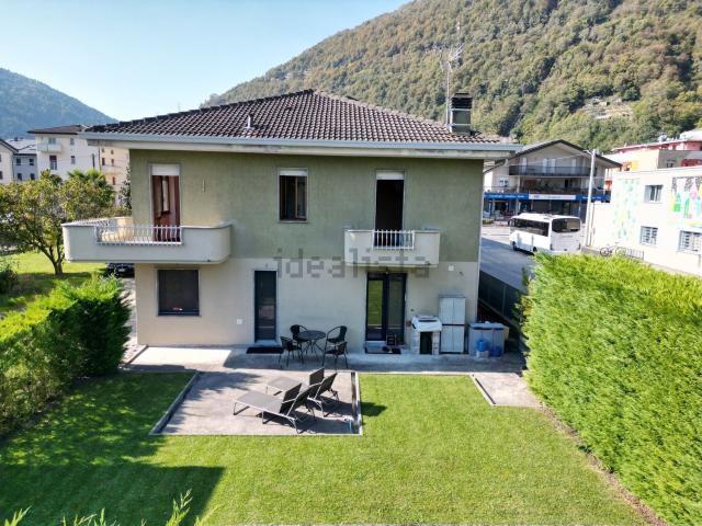 Casa in vendita a Ardenno, Lombardia