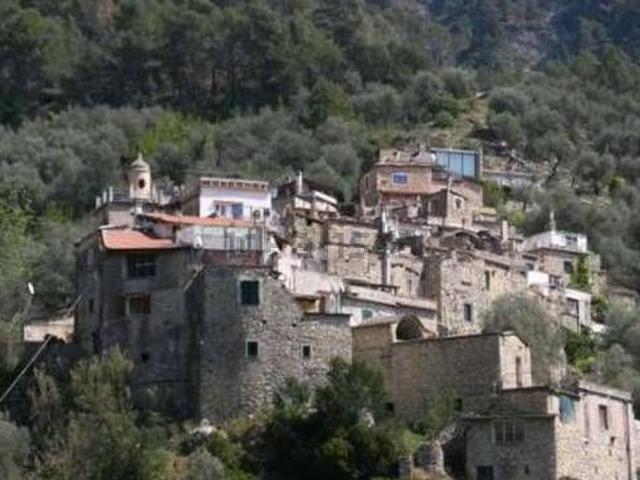 Casa in vendita a Fanghetto, Olivetta San Michele