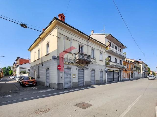 Casa in vendita a Corbetta, Lombardia