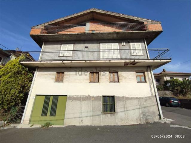 Casa in vendita a Zafferana Etnea, Sicilia