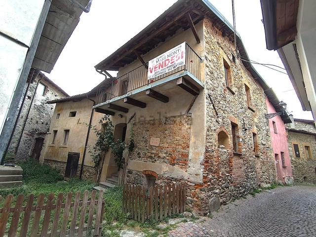 Casa in vendita a Valsorda, Piemonte
