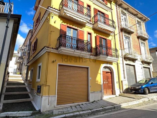 Casa in vendita a Mirabella Eclano, Campania