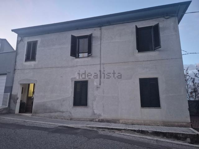 Casa in vendita a Marche, Fermo