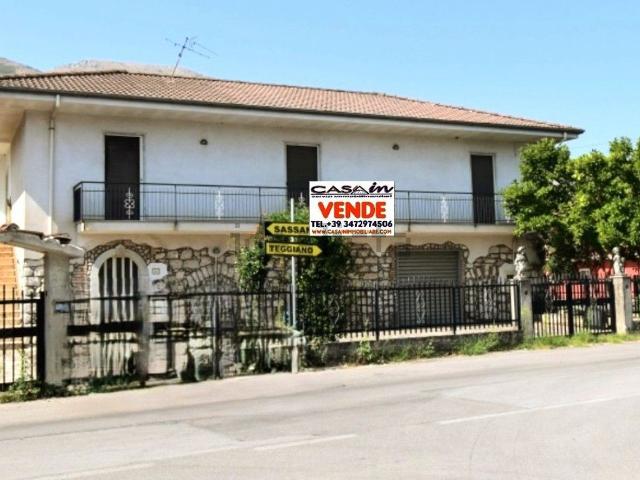 Casa in vendita a Teggiano, Campania