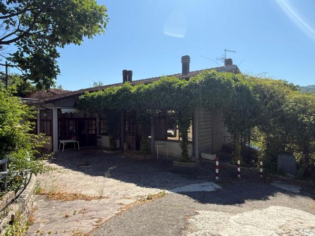 Casa in vendita a Unione dell'Appennino Bolognese, Vergato