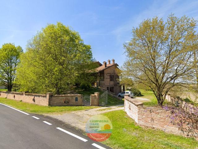 Casa in vendita a Unione Terre e Fiumi, Reggio Emilia