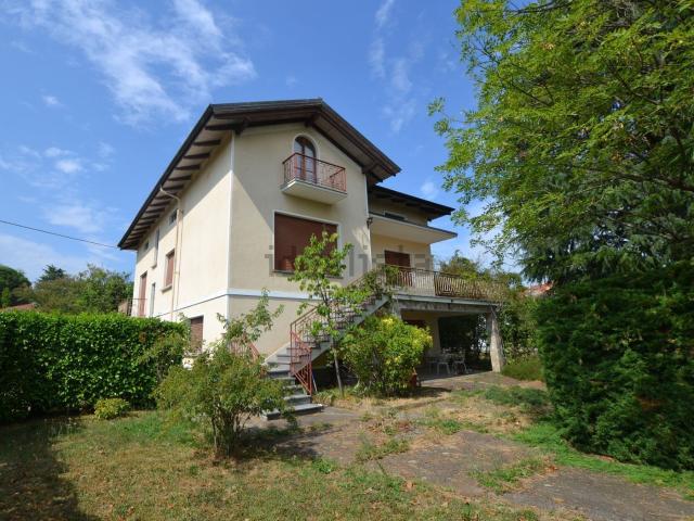 Casa in vendita a Micheletti, Roasio