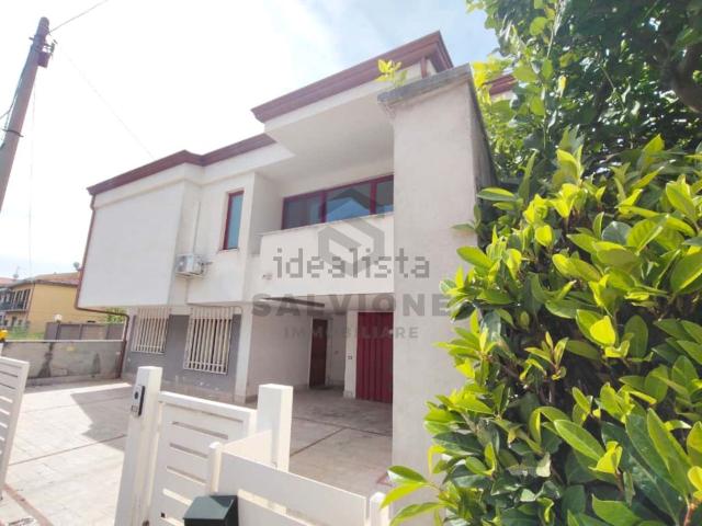 Casa in vendita a San Salvatore Telesino, Campania