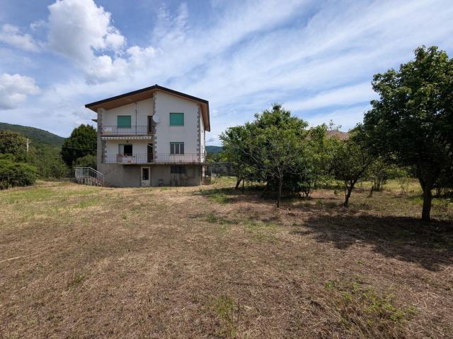 Casa in vendita a Torreano, Friuli-Venezia Giulia
