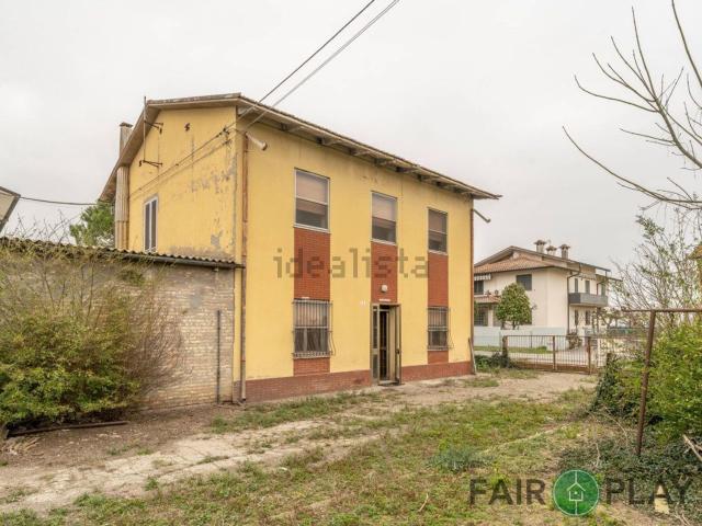 Casa in vendita a Ravenna, Reggio Emilia