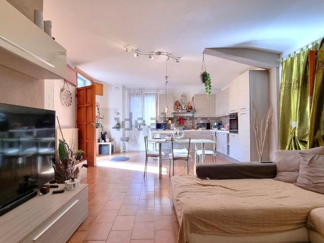 Casa in vendita a Collesalvetti, Toscana