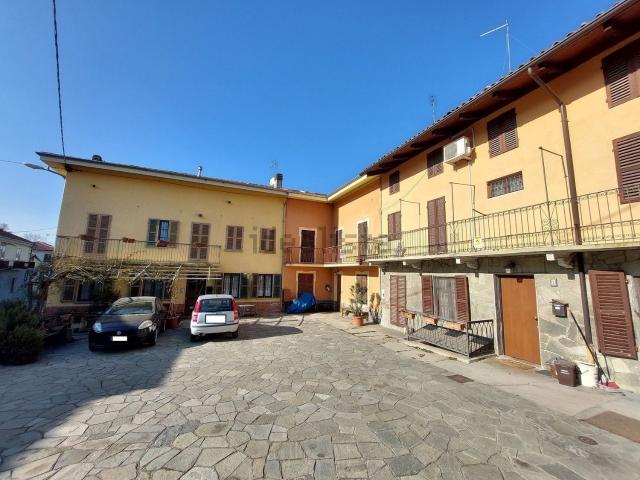Casa in vendita a Piemonte, Asti