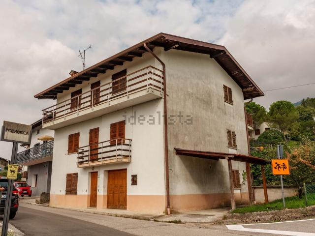 Casa in vendita a Lusevera, Friuli-Venezia Giulia