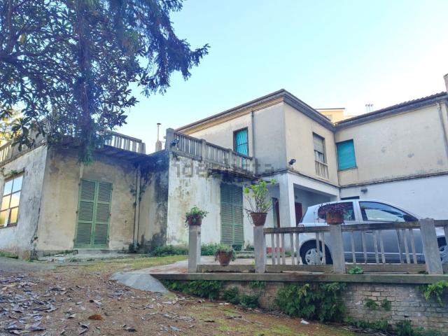 Casa in vendita a Ortona, Abruzzo