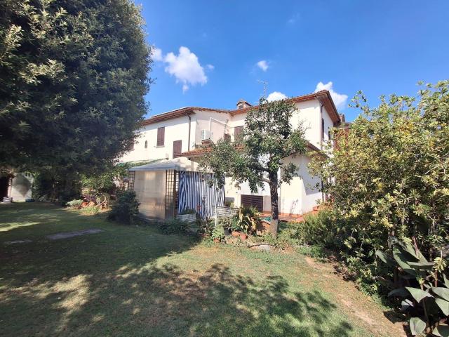 Casa in vendita a Battifolle, Palazzo Del Pero