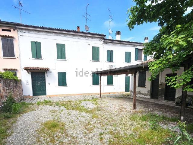 Casa in vendita a Bassa Reggiana, Re