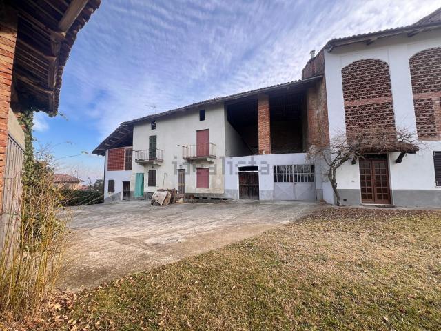 Casa in vendita a Piemonte, Asti