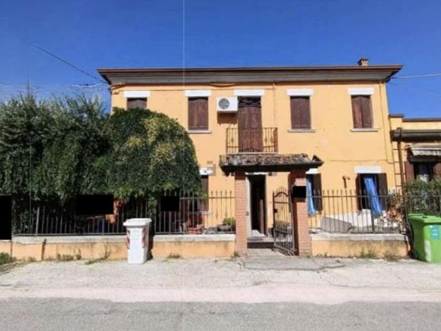 Casa in vendita a Porto Viro, Veneto