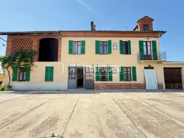 Casa in vendita a Piemonte, Asti