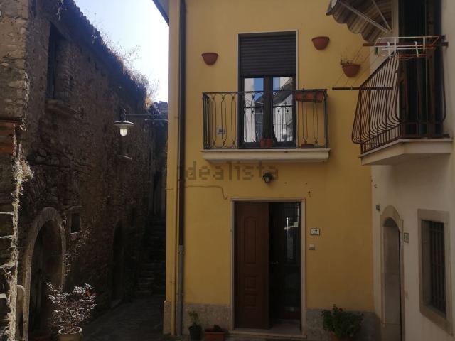 Casa in vendita a Terre dell’Ufita, Fontanarosa
