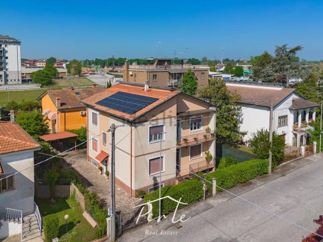 Casa in vendita a Belfiore, San Giorgio Di Mantova