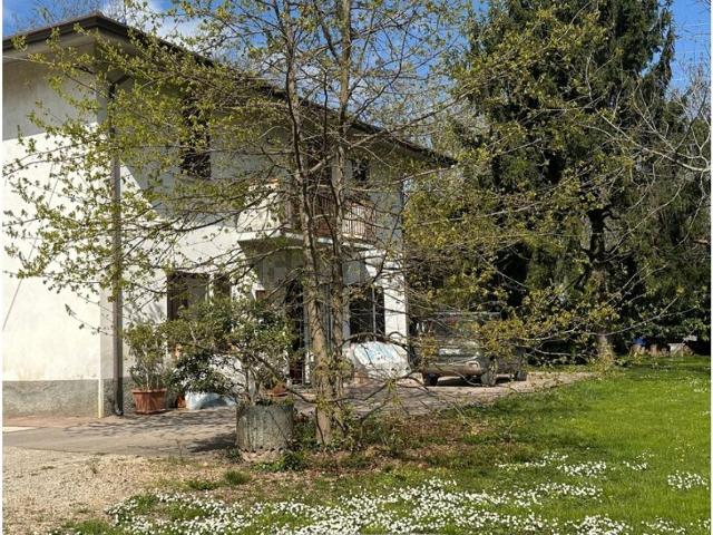 Casa in vendita a Nuvolento, Lombardia