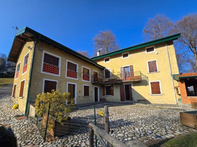 Casa in vendita a Alta Valle Intelvi, Lanzo D'intelvi