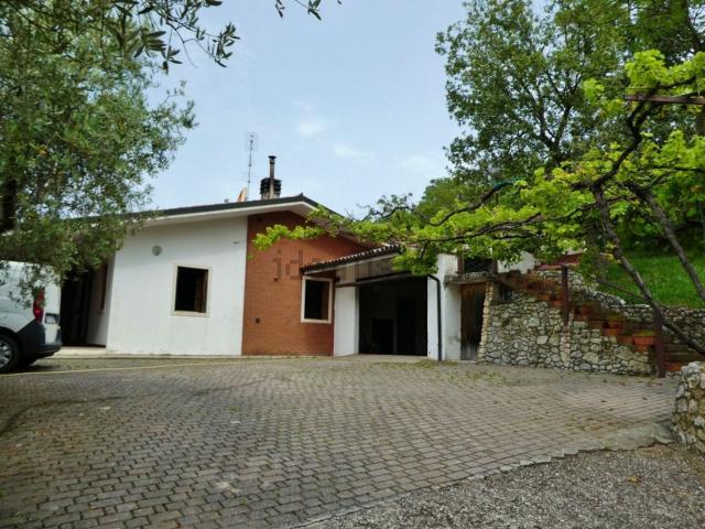 Casa in vendita a Villaga, Veneto