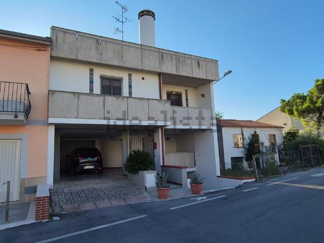 Casa in vendita a San Giacomo Degli Schiavoni, Molise