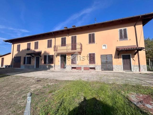 Casa in vendita a Piemonte, Asti