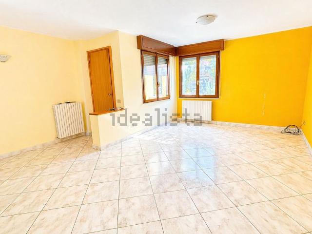Casa in vendita a Marche, Pesaro E Urbino