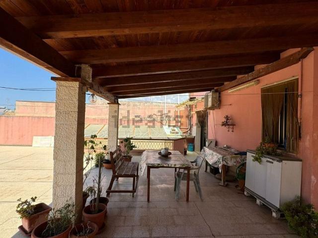 Casa in vendita a Pozzallo, Ragusa